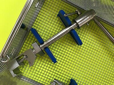 Medtronic Metrx flexible arm 9560524 & metrx 9560523 bed rail attachment Set