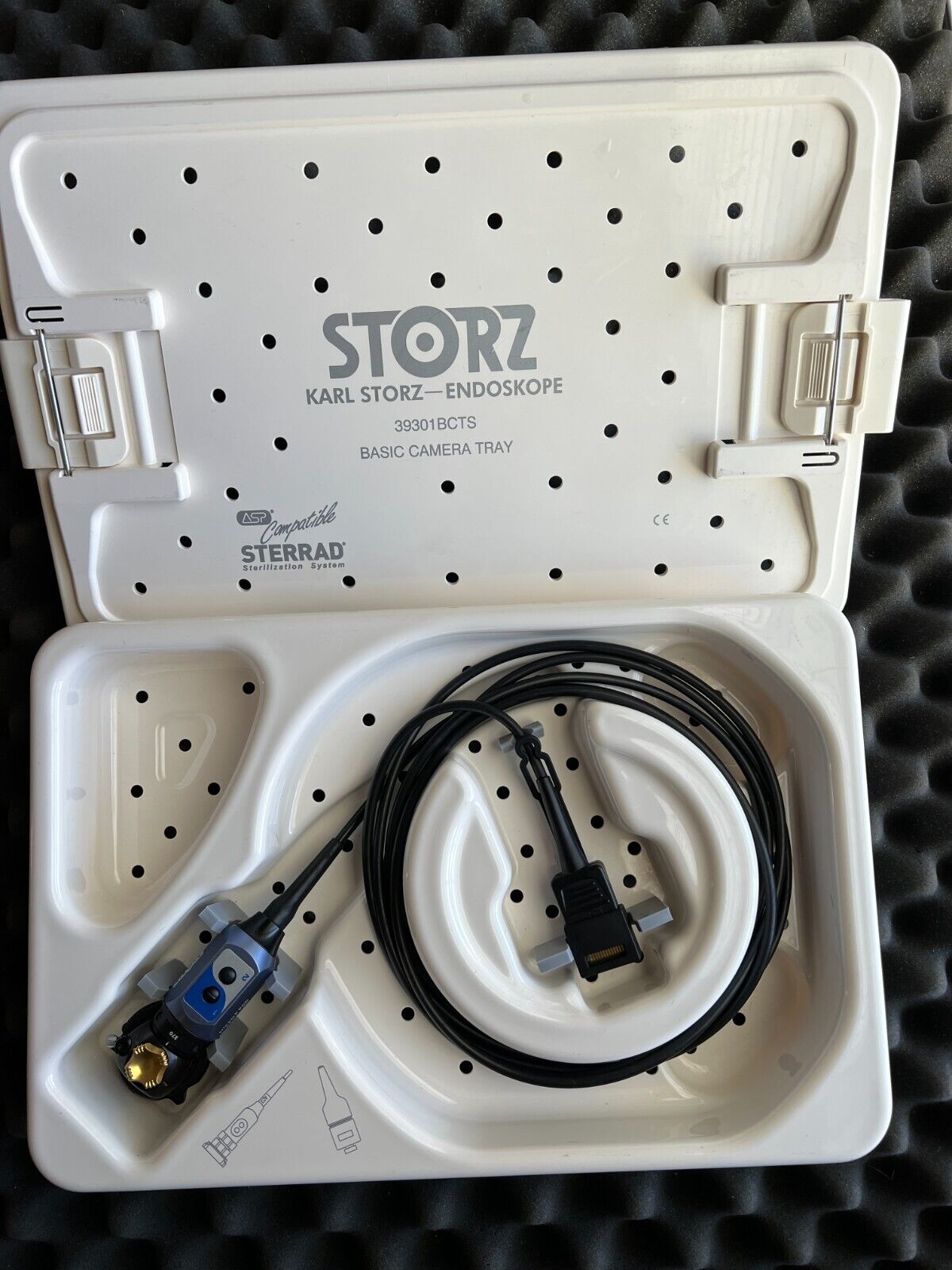 Karl Storz 20221139 NTSC Tricam PDD pendulum camera head with Coupler