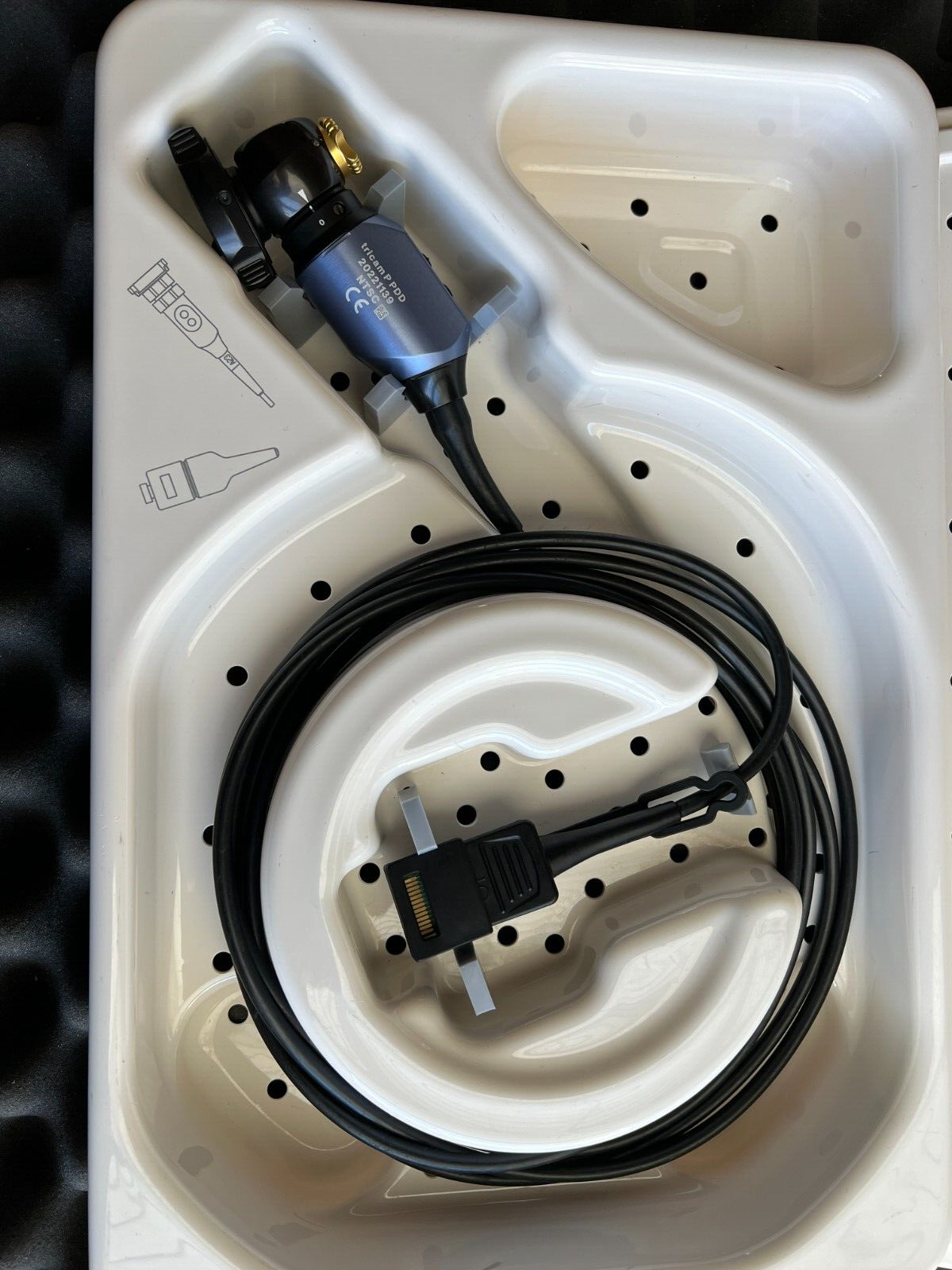 Karl Storz 20221139 NTSC Tricam PDD pendulum camera head with Coupler