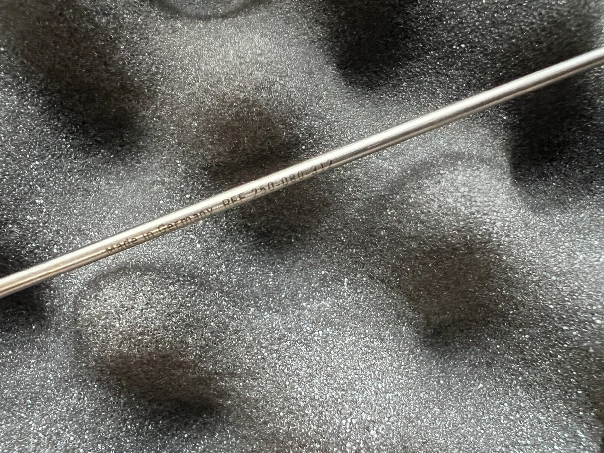 Stryker 250-080-233 Monopolar Handle w/250-080-312 Fenestrated Schertl 5mmx33cm