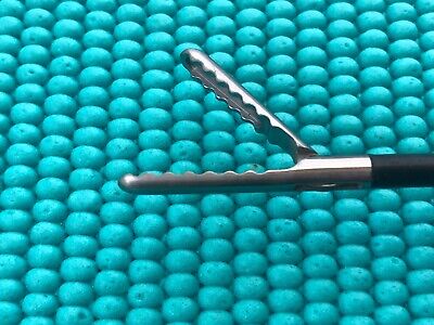 Jarit Surgical ROTO-LOK Laparoscopic 5mm X 37cm Fundus Grasping Forceps 625-107