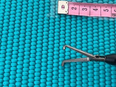 V. Mueller Mixter Angled Right Double-Action Forceps 10mm x 35cm LA8278