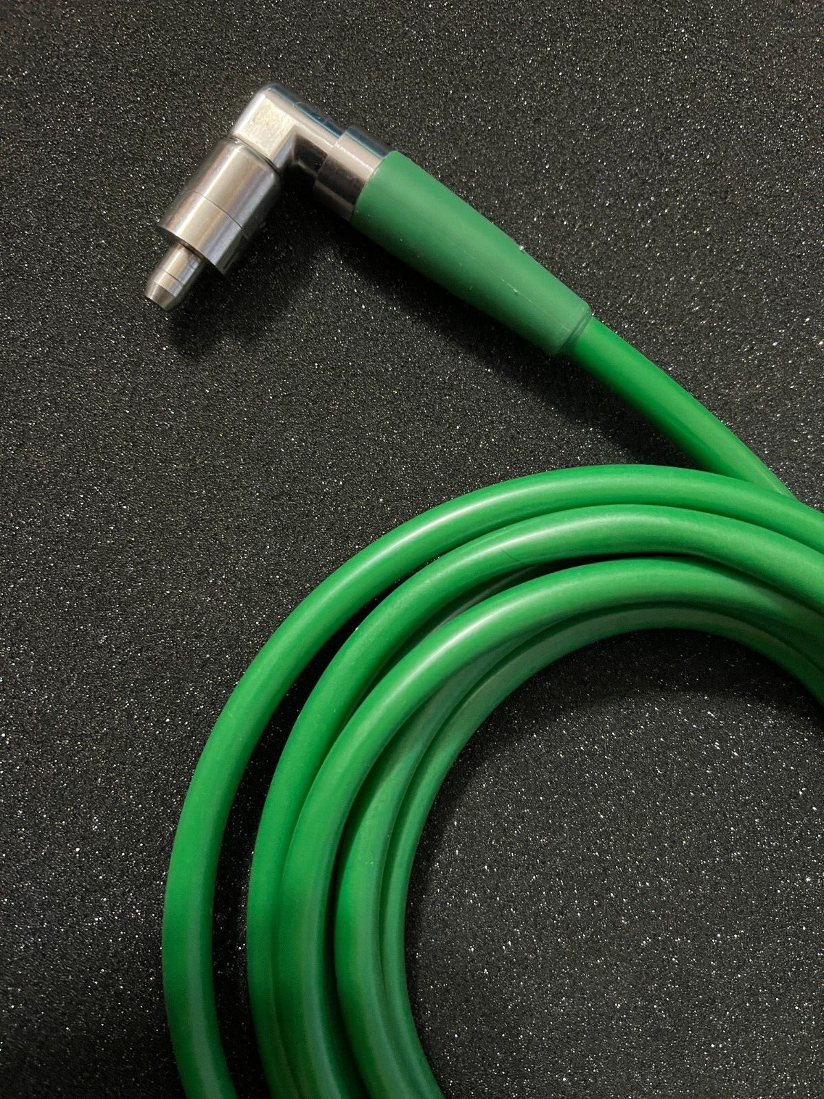 Stryker 233-050-490 AIM SafeLight Green Fiber Optic Light Cable 5mm X 3.05m