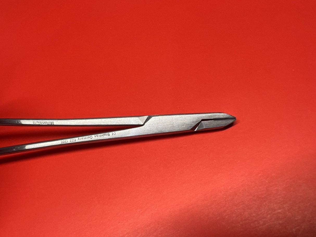 Millennium Surgical 82.4232. Wire Twisting Forceps 7 1/4in TC 4mm square tip